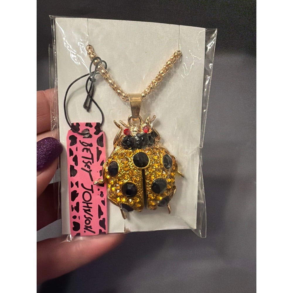 Betsey Johnson NWT Yellow Crystal Rhinestone Ladybug Beetle Pendant Necklace